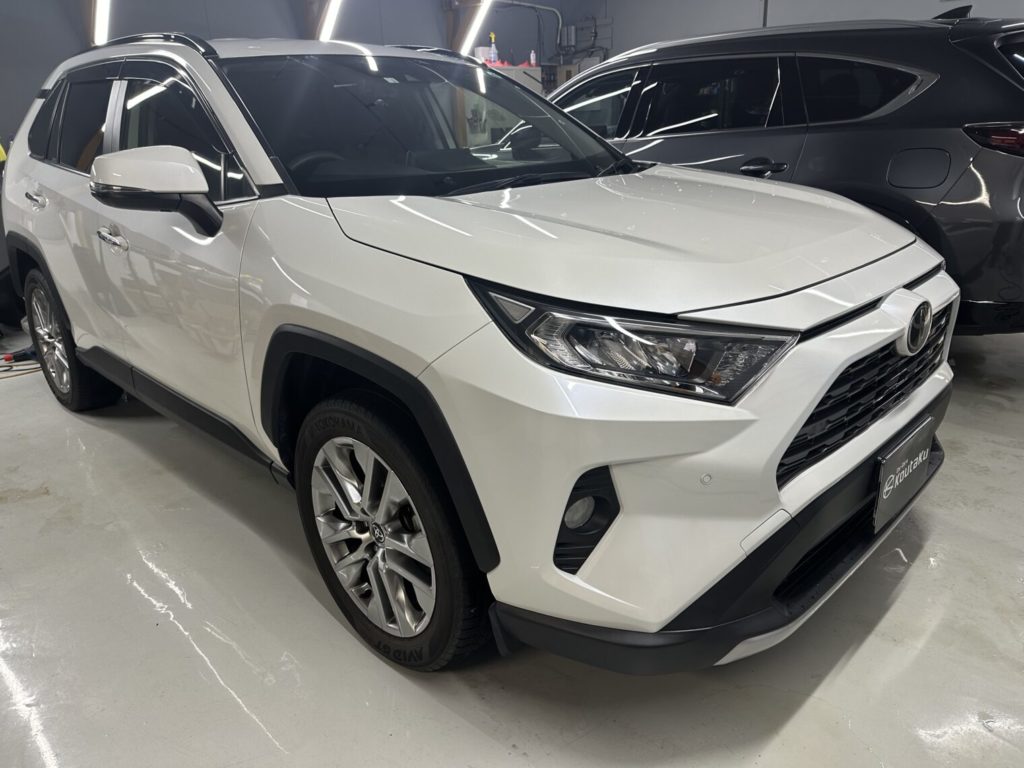 TOYOTA RAV4  遮熱（断熱）カーフィルム施工事例