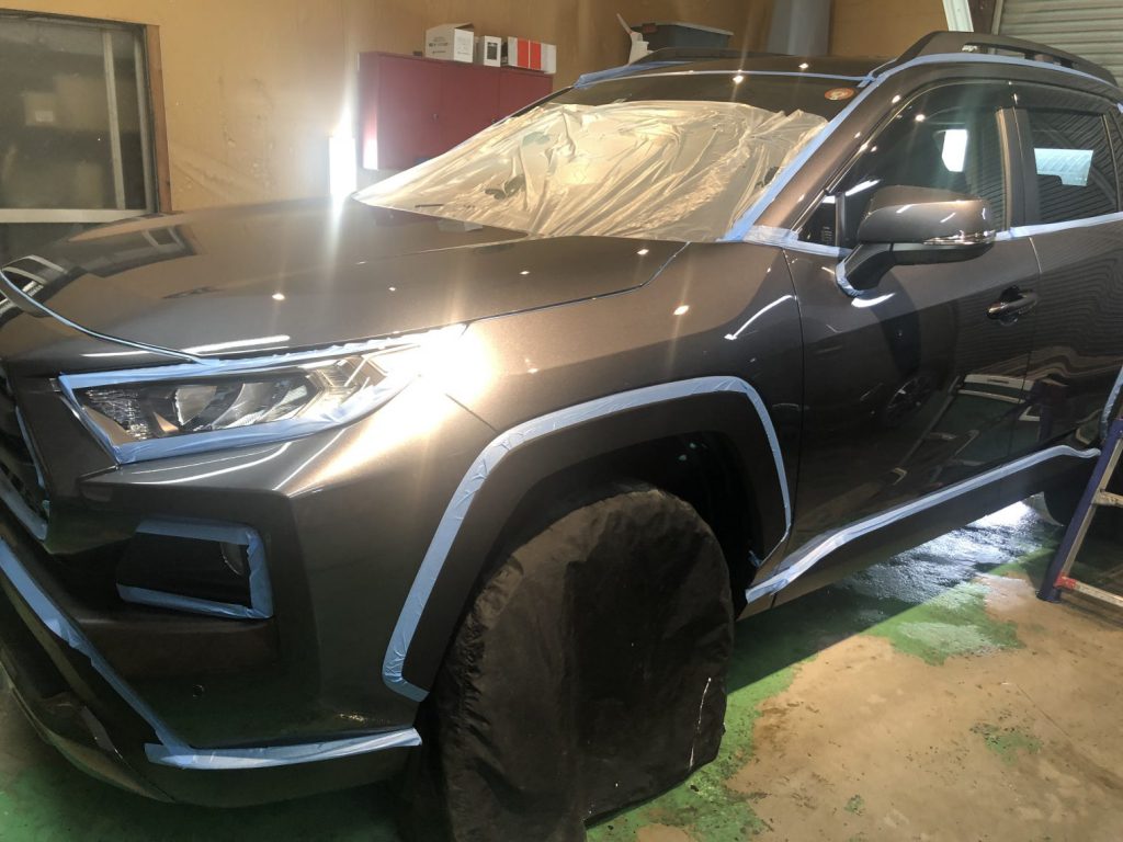 トヨタRAV4　ガラスコーティグ施工例