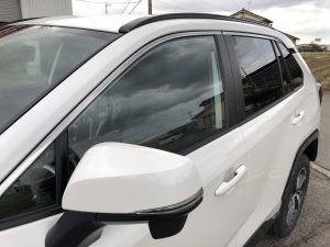 トヨタRAV４　カーフィルム施工事例