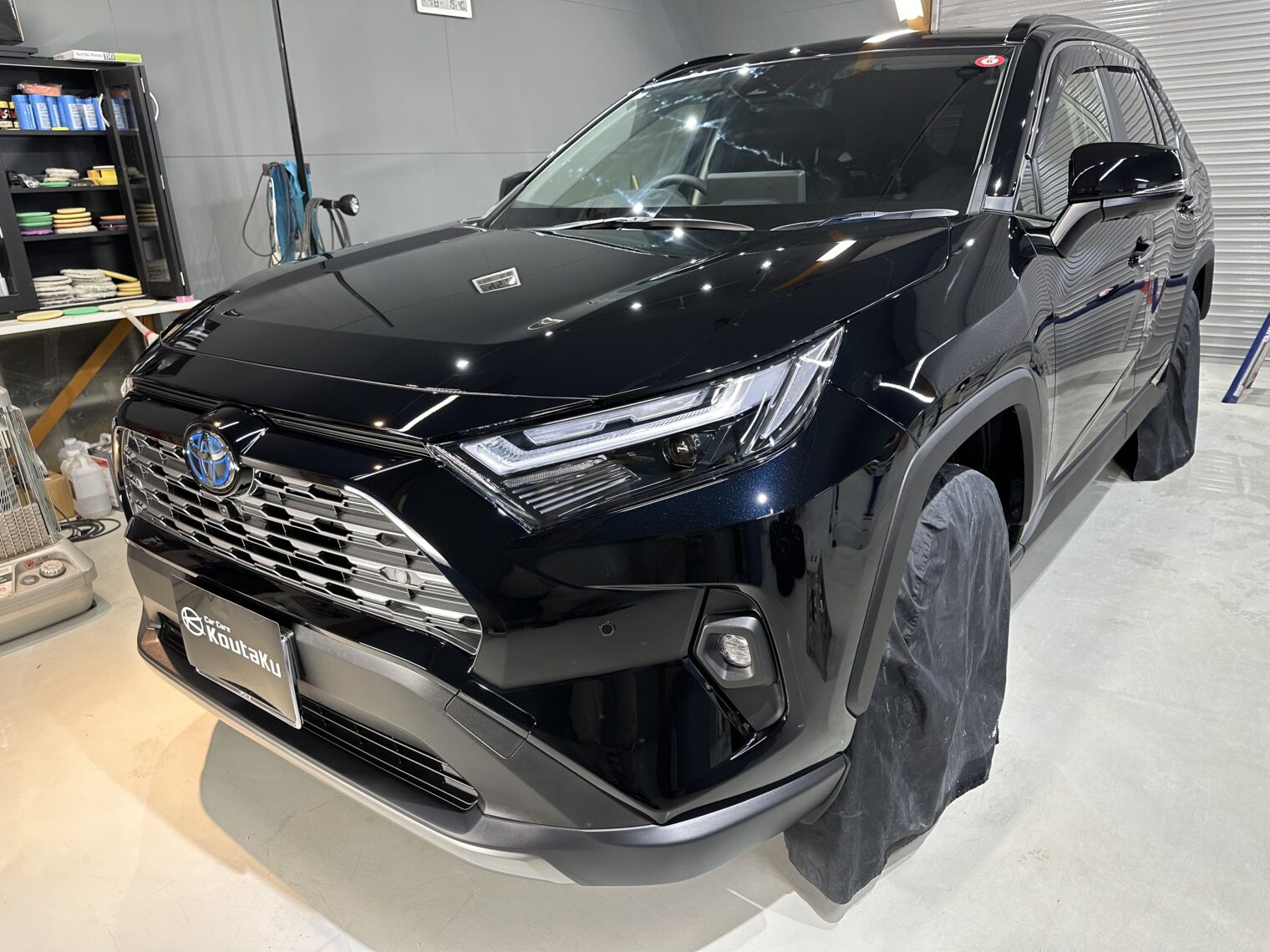 トヨタRAV4セラミックコーティング施工例