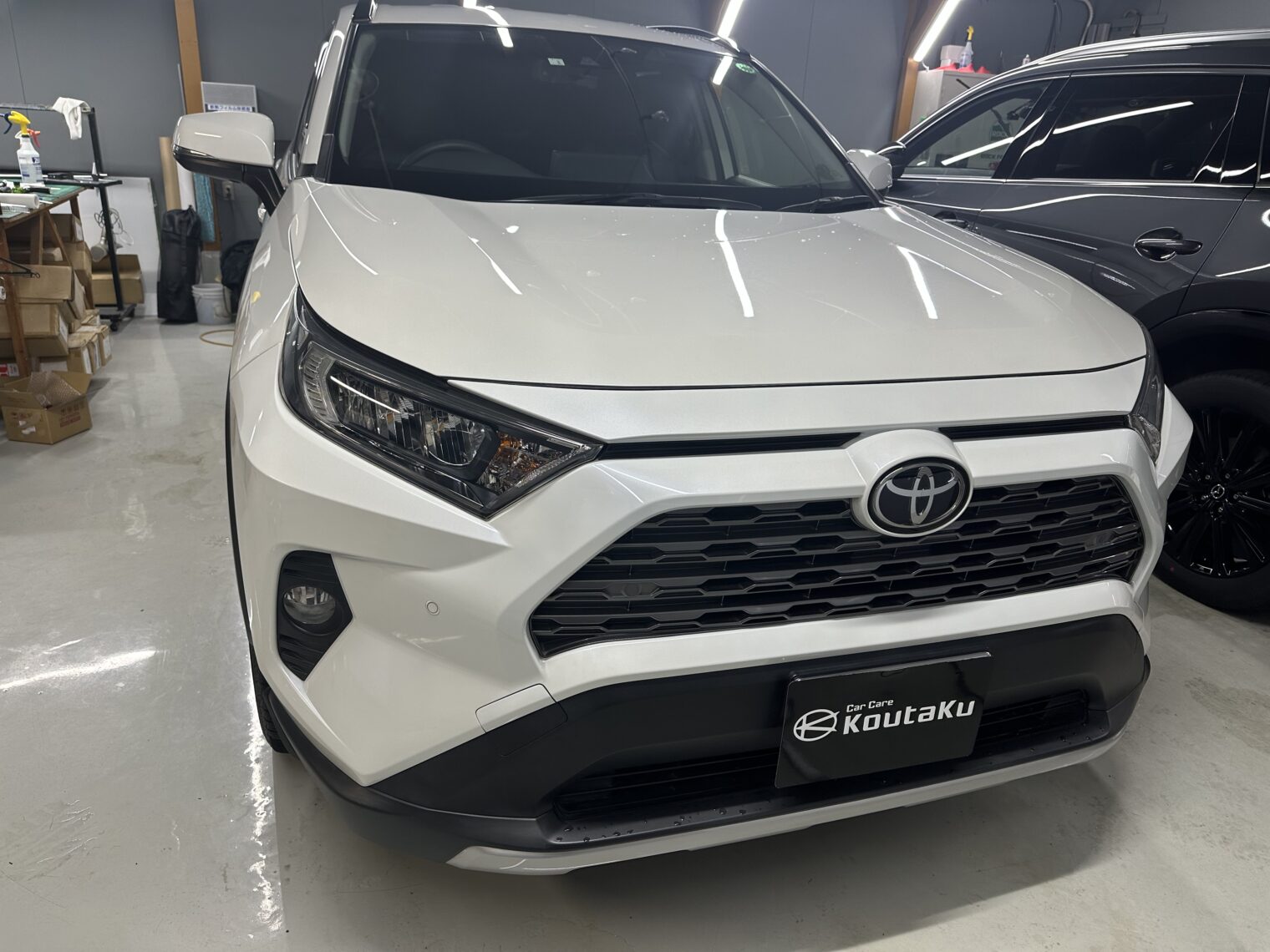 TOYOTA RAV4  遮熱（断熱）カーフィルム施工事例